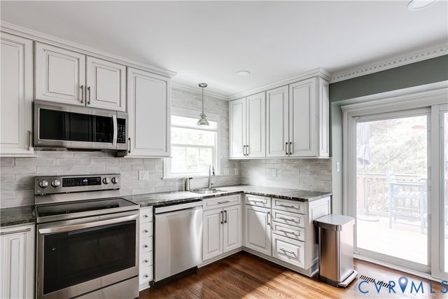 1800 Fairwind Cir, Henrico, VA 23238