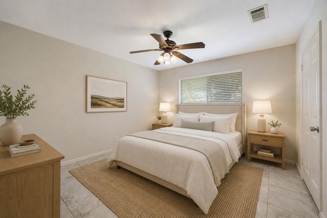 5554 Beechnut Street, Houston, TX 77096