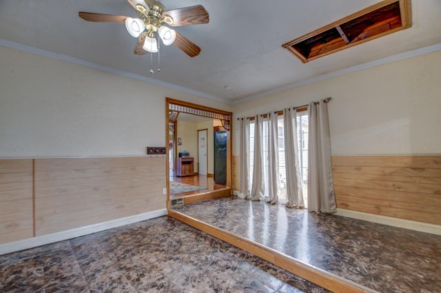 754 Governor Road, Valparaiso, IN 46385