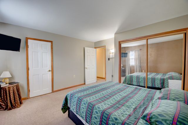 754 Governor Road, Valparaiso, IN 46385