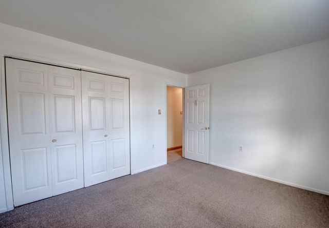 754 Governor Road, Valparaiso, IN 46385