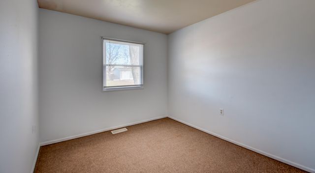 754 Governor Road, Valparaiso, IN 46385