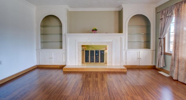 754 Governor Road, Valparaiso, IN 46385