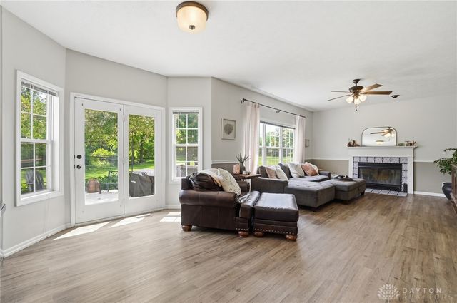 515 Orchard Drive, Springboro, OH 45066