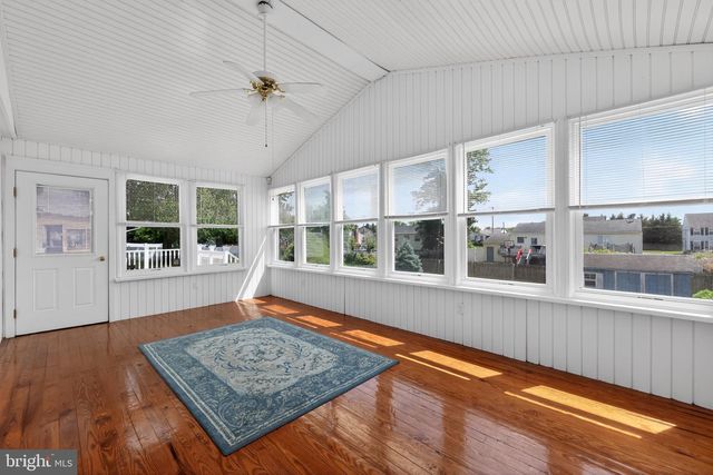 211 HOBART DR, Clementon, NJ 08021
