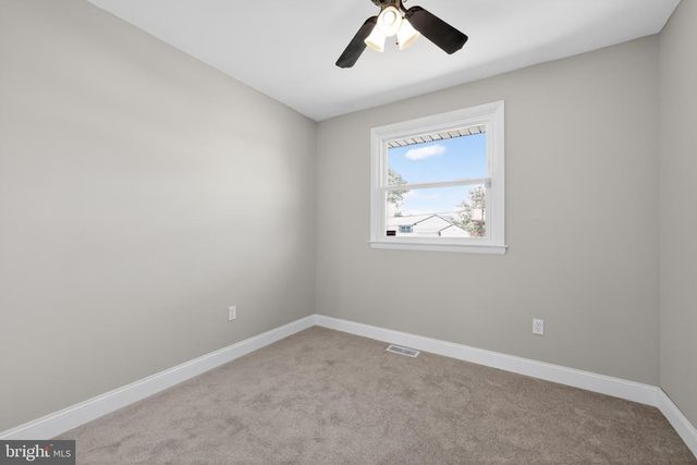211 HOBART DR, Clementon, NJ 08021