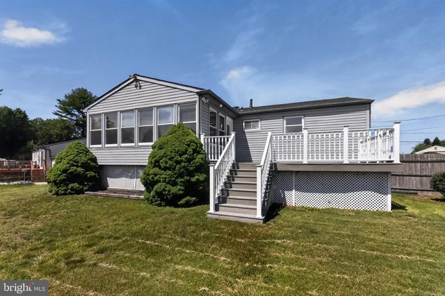 211 HOBART DR, Clementon, NJ 08021