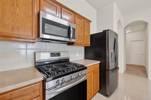 9830 Lynette Falls Drive, Houston, TX 77095