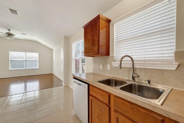 9830 Lynette Falls Drive, Houston, TX 77095