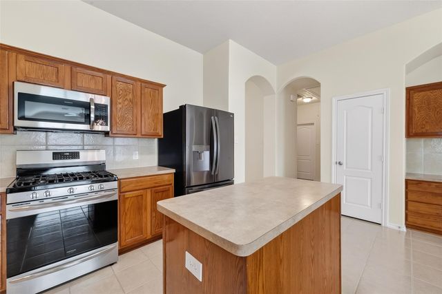 9830 Lynette Falls Drive, Houston, TX 77095