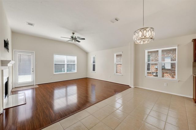 9830 Lynette Falls Drive, Houston, TX 77095