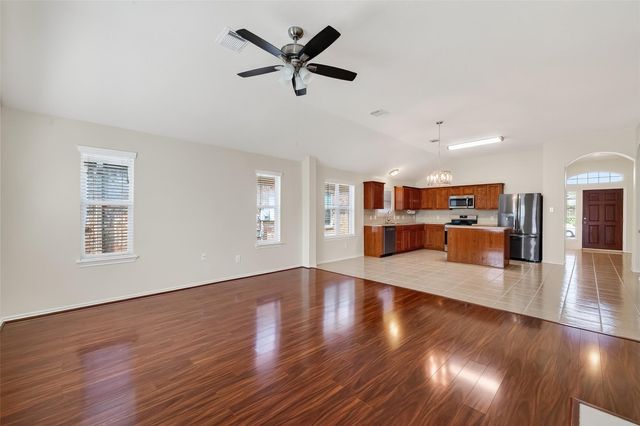 9830 Lynette Falls Drive, Houston, TX 77095