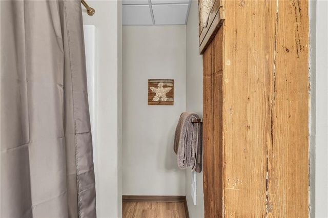 308 W 8th Street 201, Kansas City, MO 64105