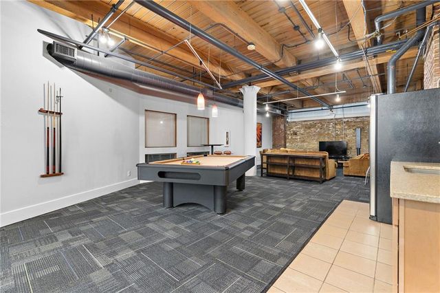 308 W 8th Street 201, Kansas City, MO 64105