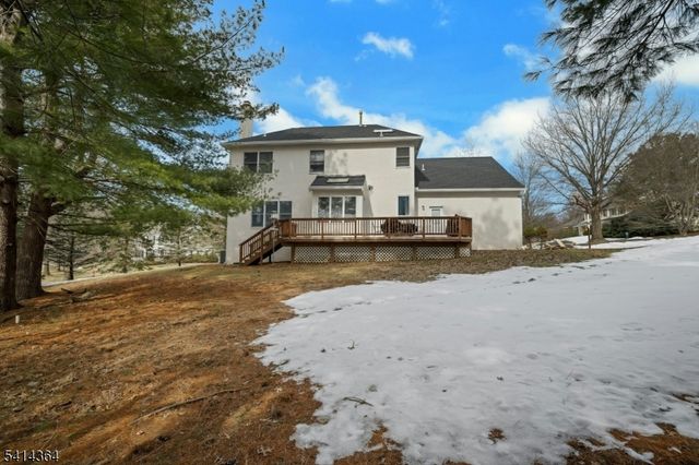 48 Glen Eagles Rd, Washington Twp., NJ 07882