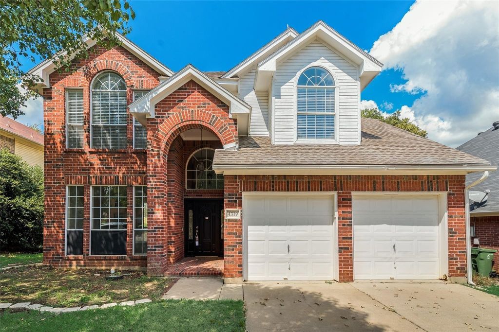 4319 Vine Ridge Court, Arlington, TX 76017 — exterior