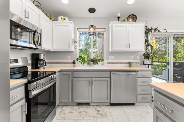 16014 N Franklin St, Spokane, WA 99208
