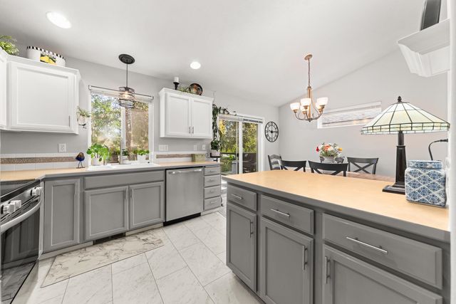 16014 N Franklin St, Spokane, WA 99208