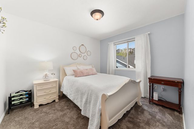16014 N Franklin St, Spokane, WA 99208