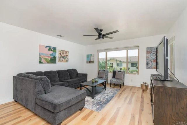 1025 Plover Way, Oceanside, CA 92057