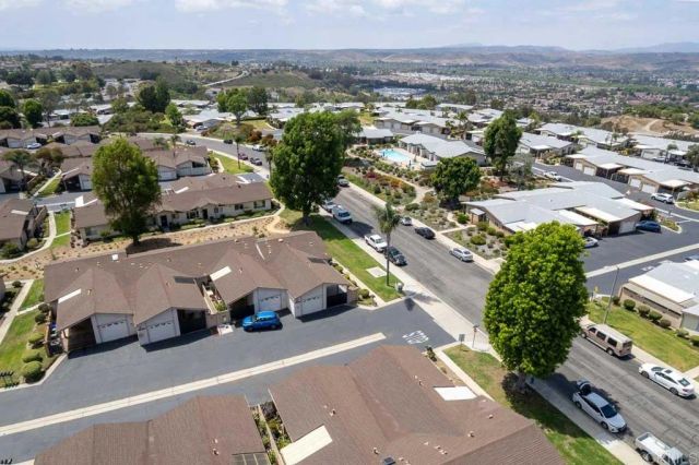1025 Plover Way, Oceanside, CA 92057