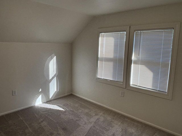 655 S Oak Park COURT, Milwaukee, WI 53214