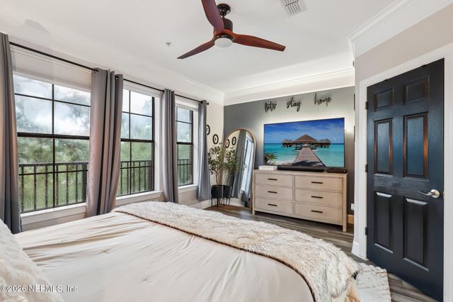 9823 TAPESTRY PARK Circle 303, Jacksonville, FL 32246