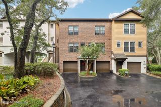 9823 TAPESTRY PARK Circle 303, Jacksonville, FL 32246