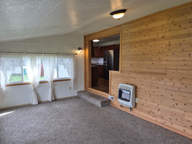 61400 N Main Street, Newberg Twp, MI 49061