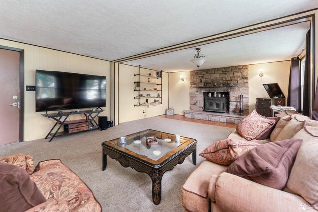 12953 Lavigne Road, La Salle, MI 48145