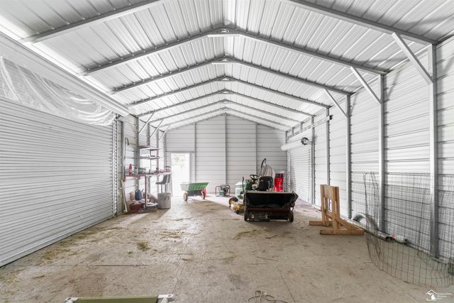 12953 Lavigne Road, La Salle, MI 48145