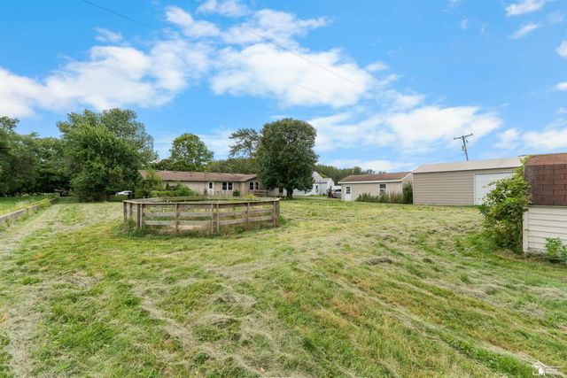 12953 Lavigne Road, La Salle, MI 48145