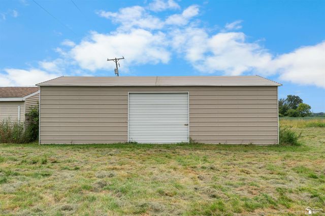 12953 Lavigne Road, La Salle, MI 48145