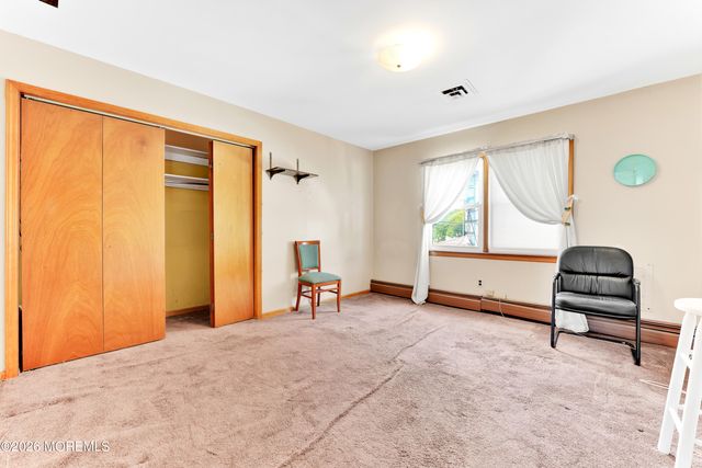 335 Maple Place, Keyport, NJ 07735