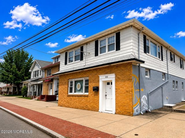 335 Maple Place, Keyport, NJ 07735
