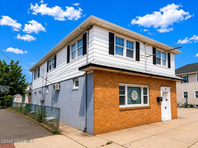 335 Maple Place, Keyport, NJ 07735