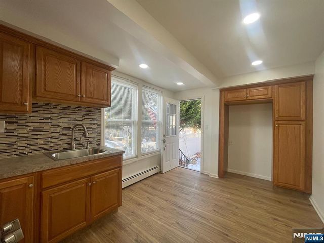 129 Chestnut Street, Kearny, NJ 07032