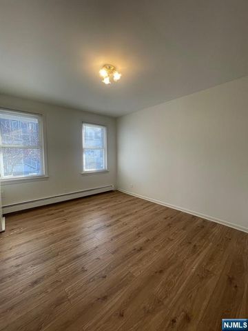 129 Chestnut Street, Kearny, NJ 07032