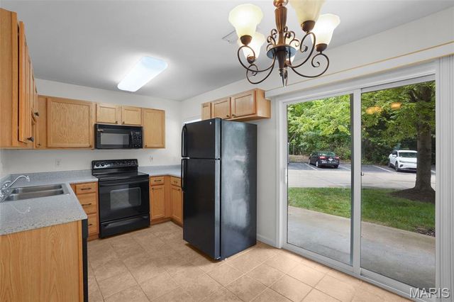 420 Benton Drive D, St Peters, MO 63376