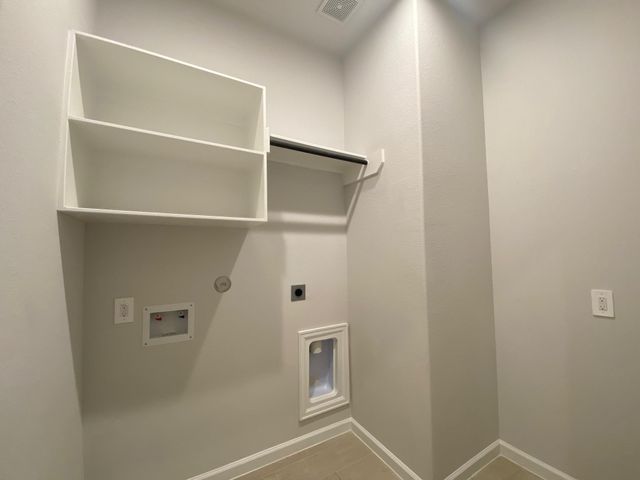 9411 Trestle Creek Court, Missouri City, TX 77459