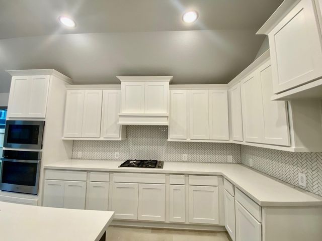 9411 Trestle Creek Court, Missouri City, TX 77459
