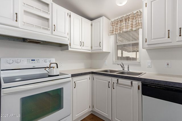 16101 N EL MIRAGE Road 422, El Mirage, AZ 85335