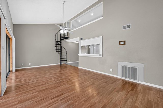 201 Lakeview Terrace Terrace, Conroe, TX 77356