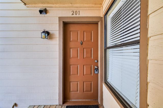 201 Lakeview Terrace Terrace, Conroe, TX 77356