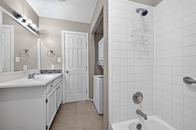 201 Lakeview Terrace Terrace, Conroe, TX 77356