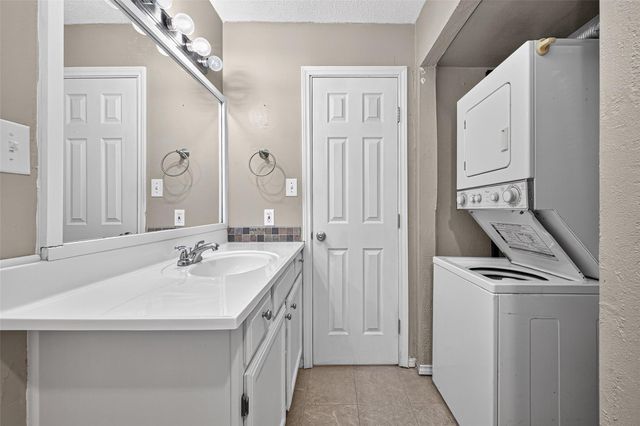 201 Lakeview Terrace Terrace, Conroe, TX 77356