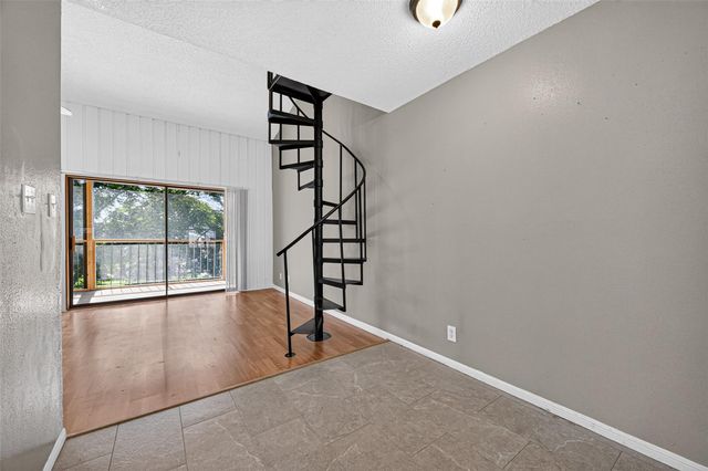 201 Lakeview Terrace Terrace, Conroe, TX 77356