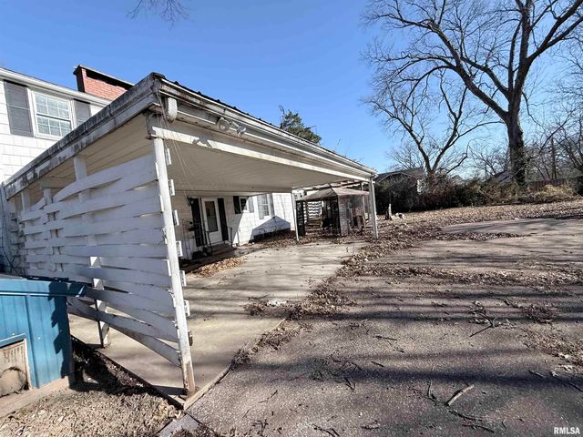 2237 ROBLEE Avenue, Murphysboro, IL 62966