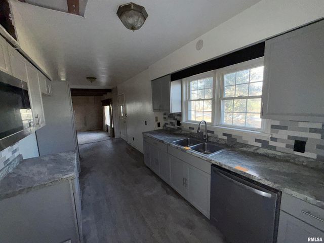 2237 ROBLEE Avenue, Murphysboro, IL 62966