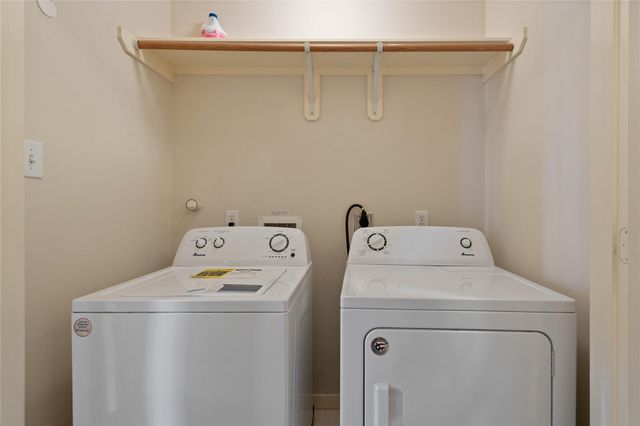 7414 Hollister Spring, Houston, TX 77040